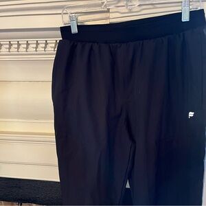 Fabletics Women’s Black Athletic Pants with Tapered Leg Sz Medium